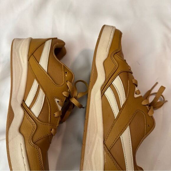 Reebok Men\'s Brown Athletic Shoes main image 8